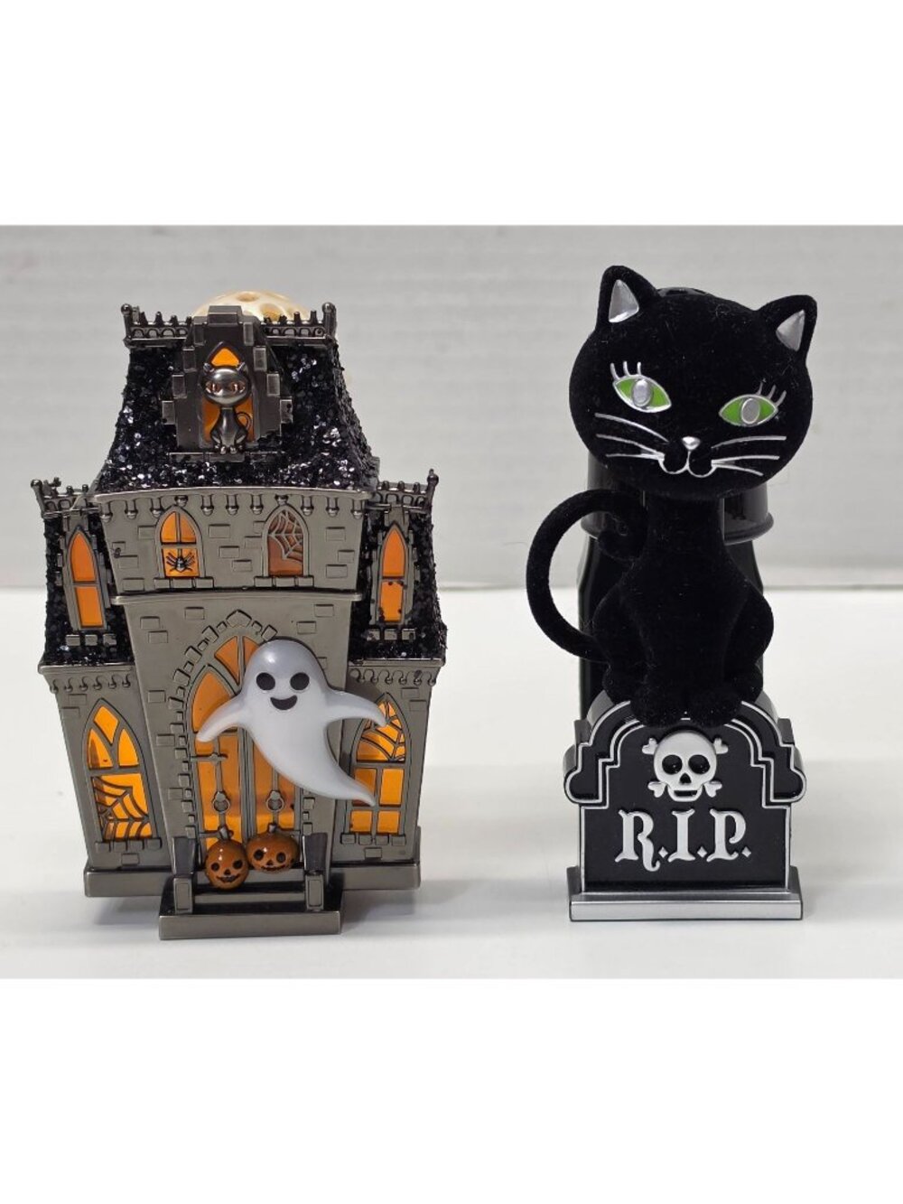 Bath & Body Works Halloween Wallflowers Plug Lot Haunted House Black Cat RIP